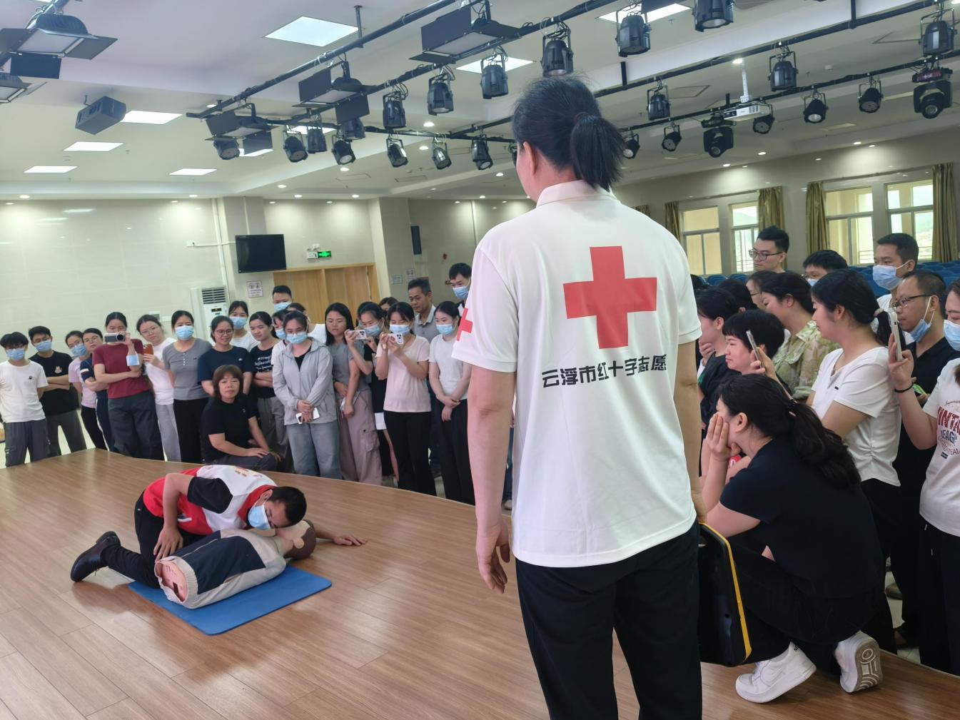 4-23 “關愛生命·救在身邊”——郁南縣紅十字持證應急救護員培訓班順利舉辦.docx_4